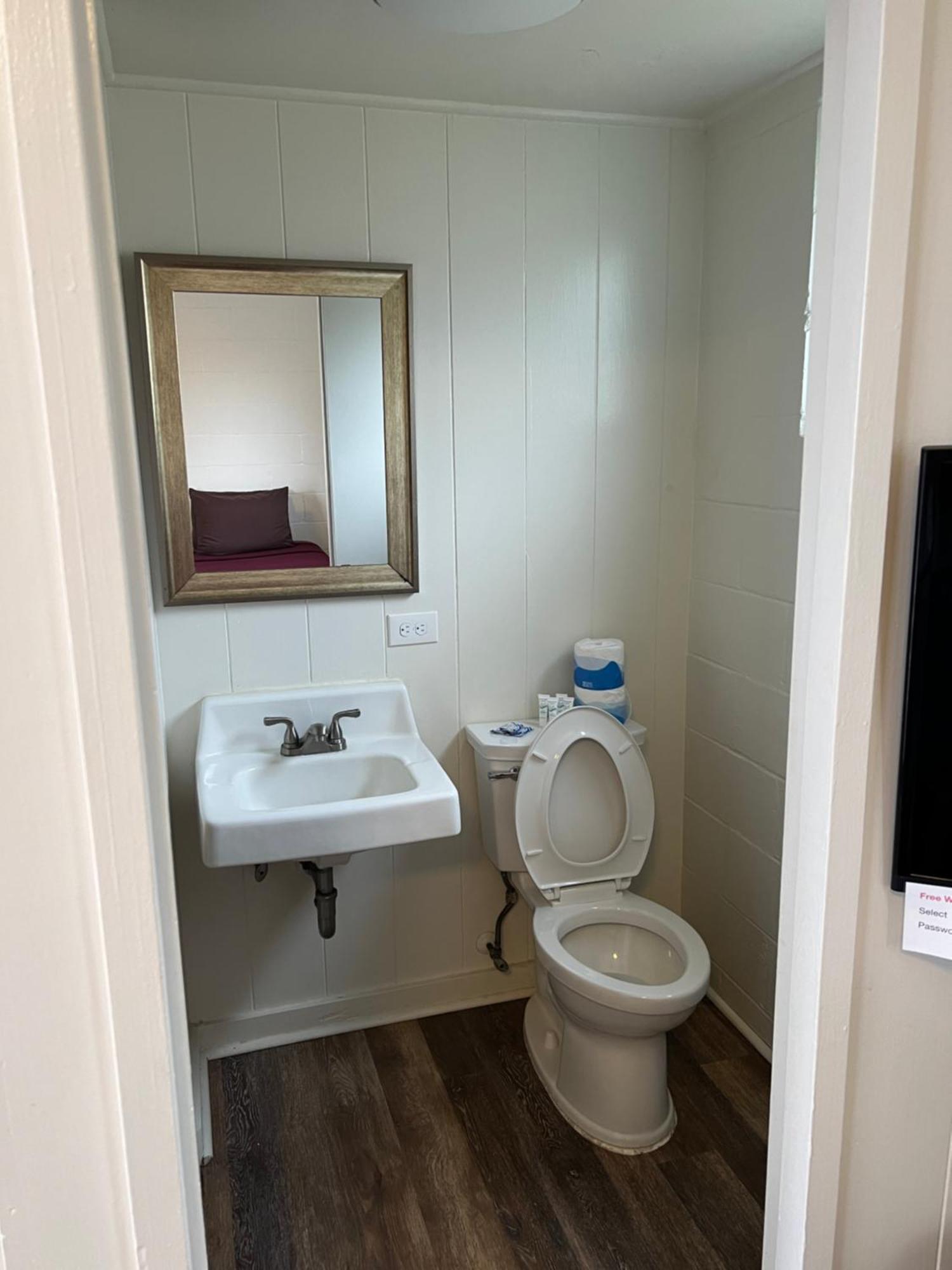 Tip Top Motel Lihue Εξωτερικό φωτογραφία